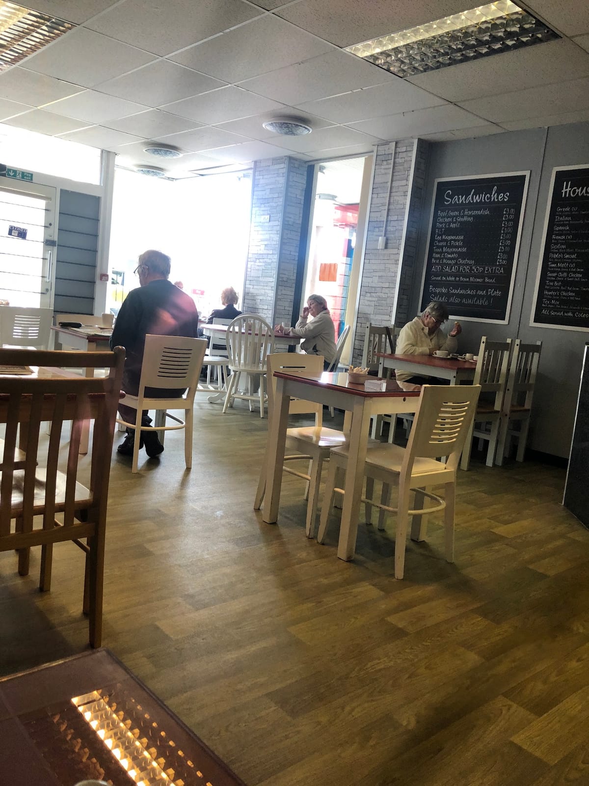 Cafe Etienne