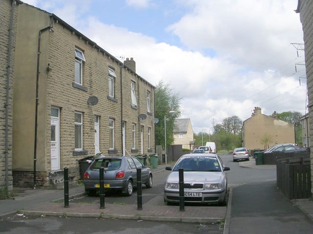 Yaadgaar Bakeries & Breakfast Dewsbury photo 3