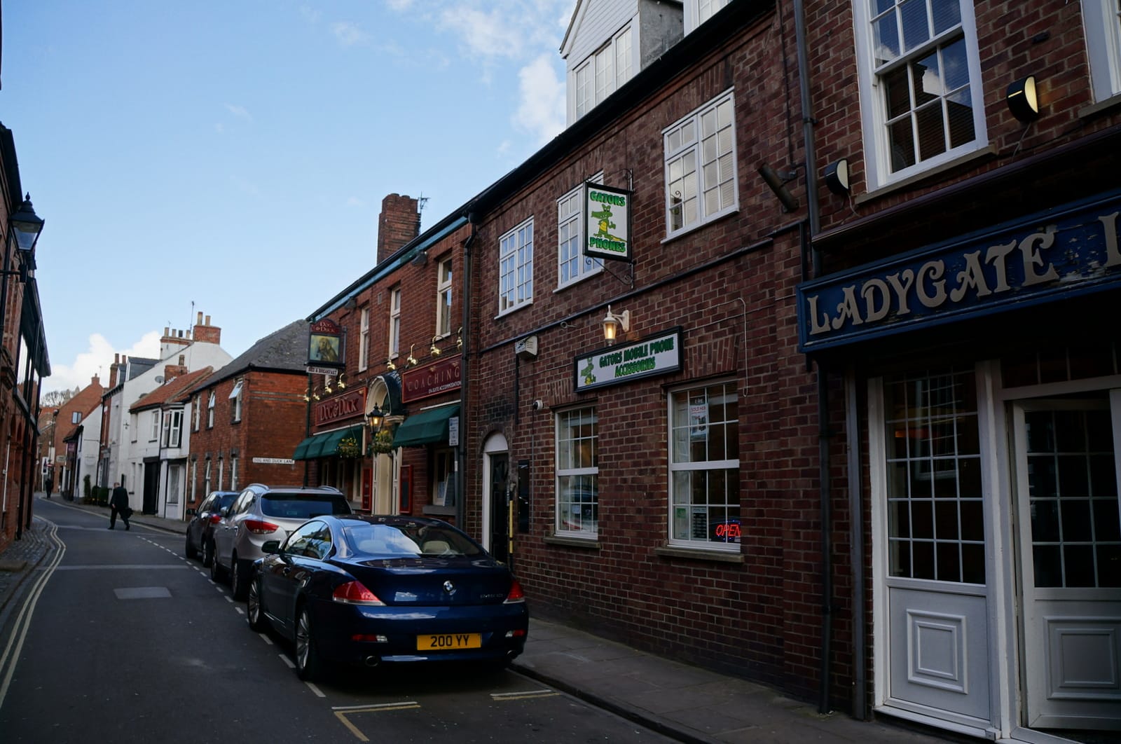 Blu Luna Beverley photo 3