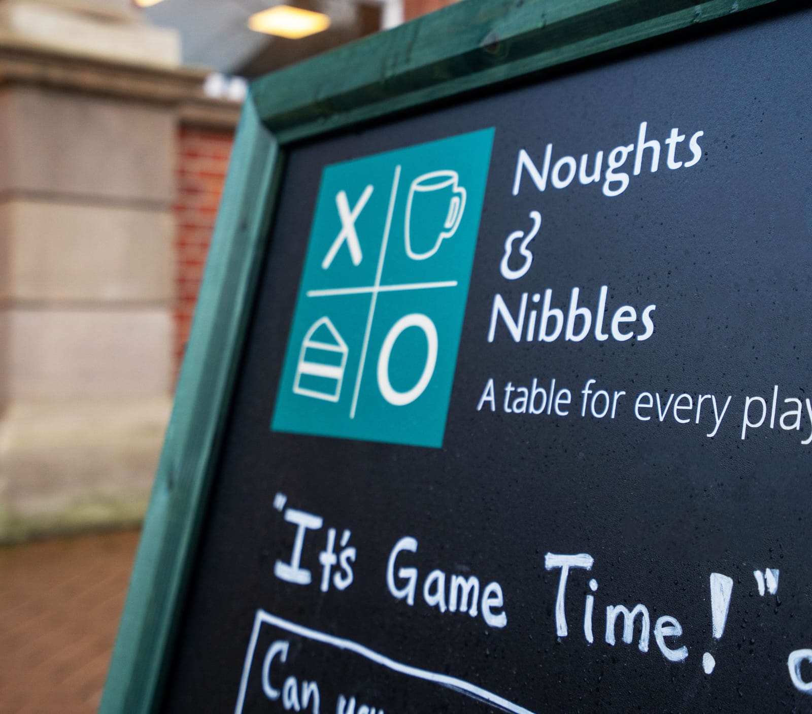 Noughts and Nibbles