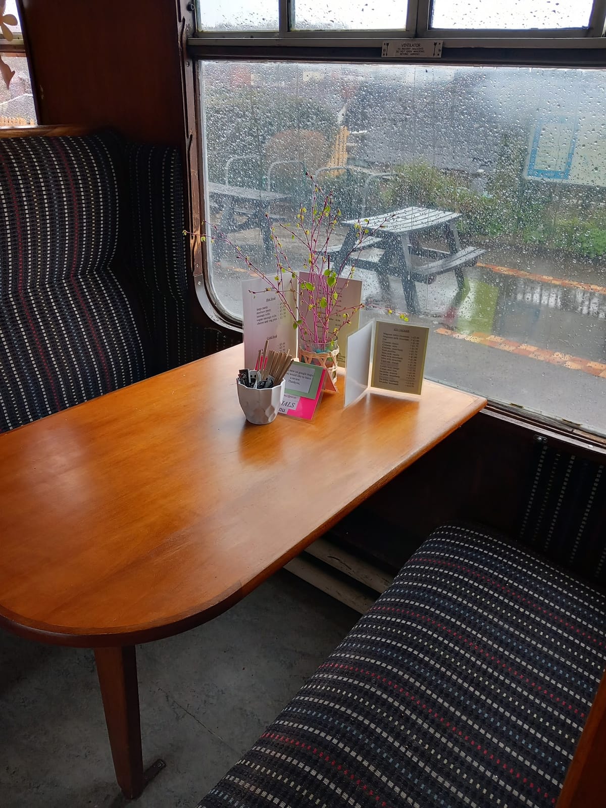 Toon Station Refreshments