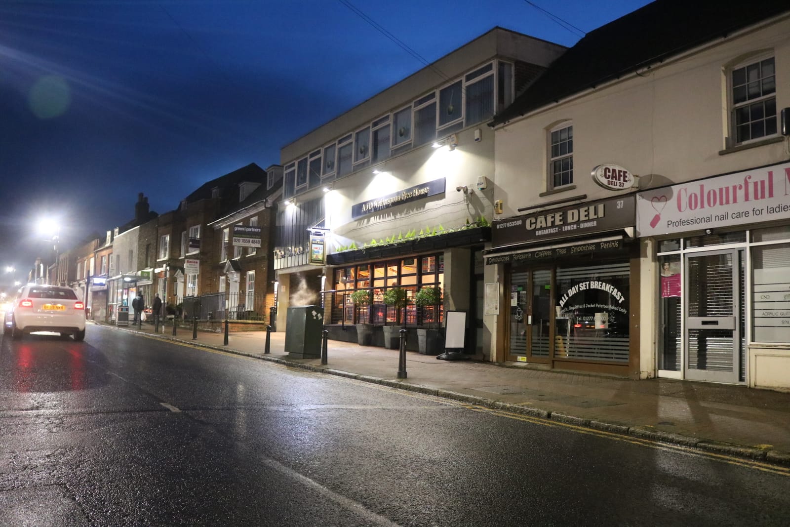 Flamingo Billericay photo 3
