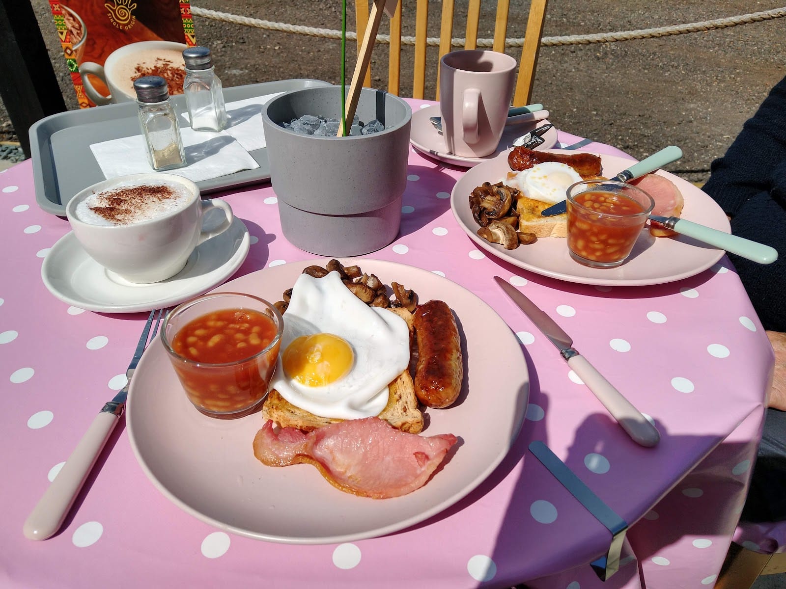 Bonnies Cafe