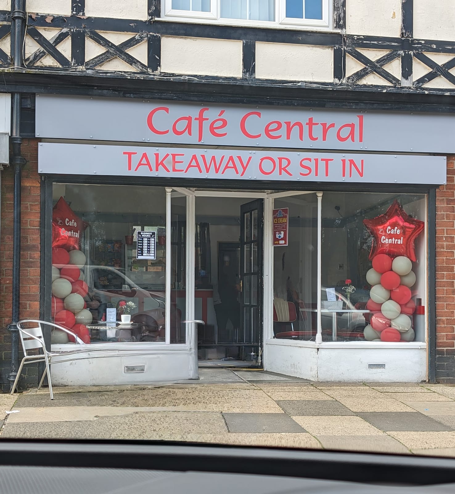 Cafe Central