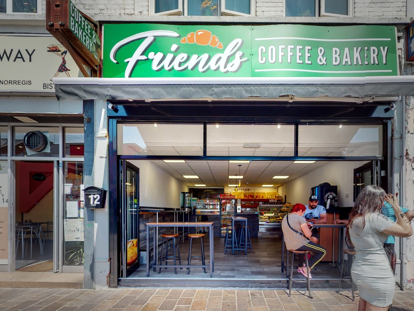 Friends Coffee and Bakery