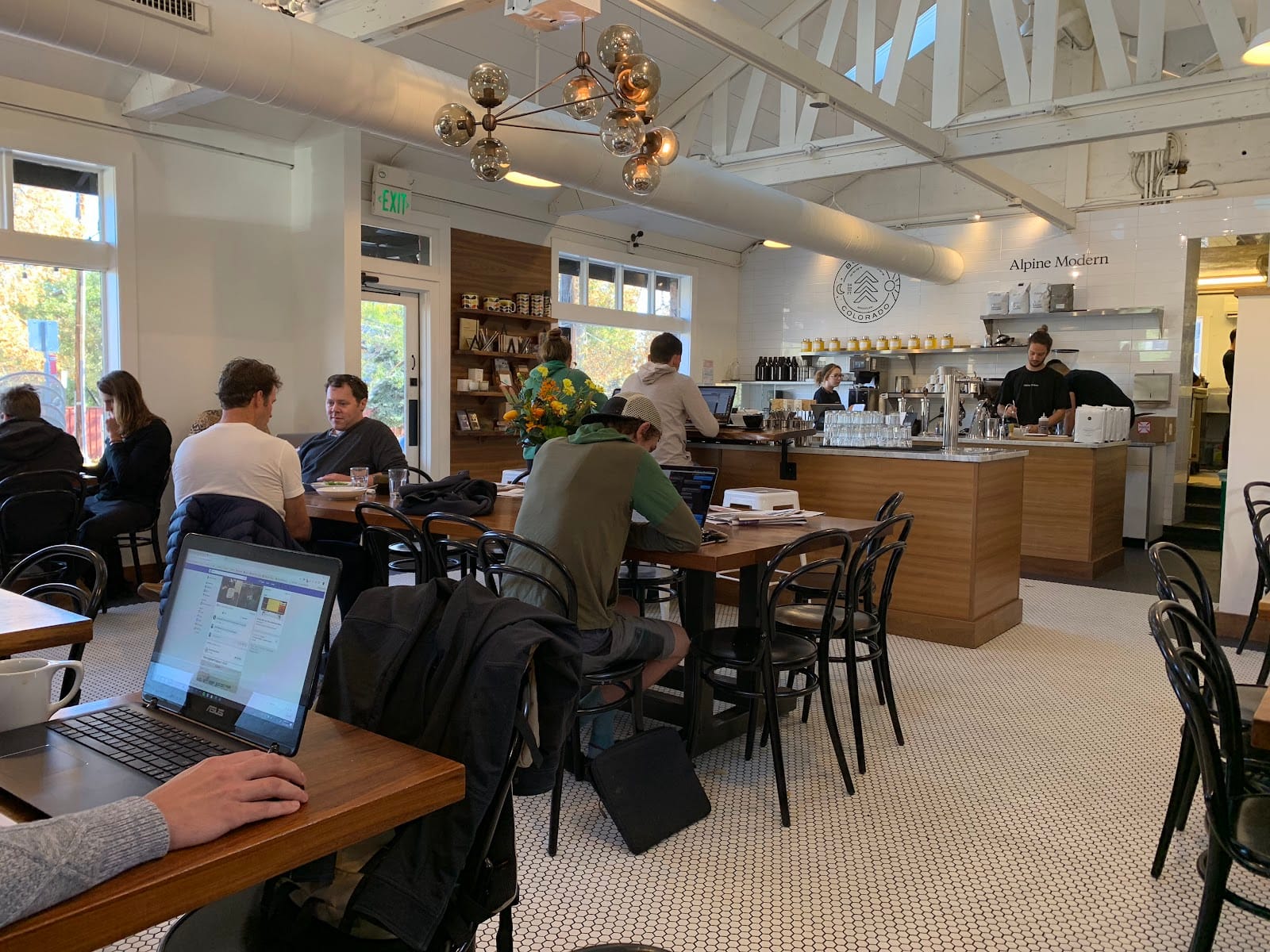 Alpine Modern Cafe