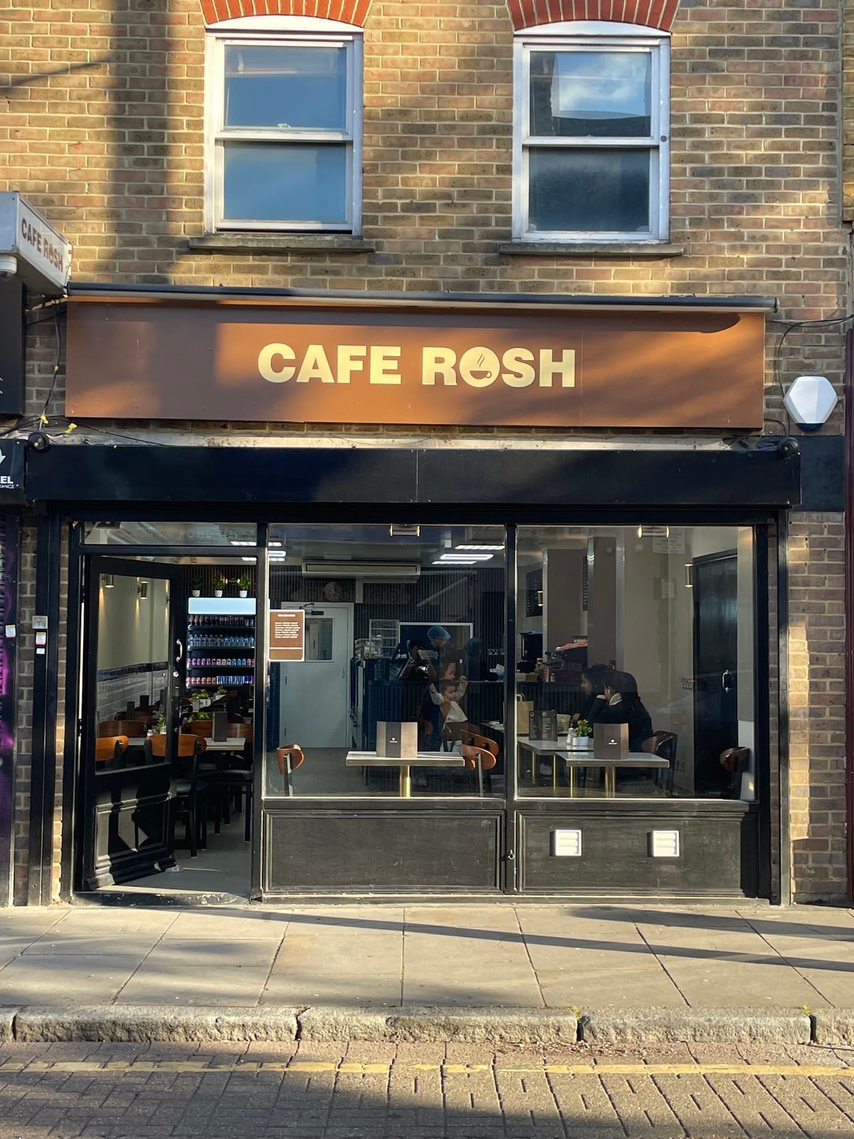 Cafe Rosh Roman Road