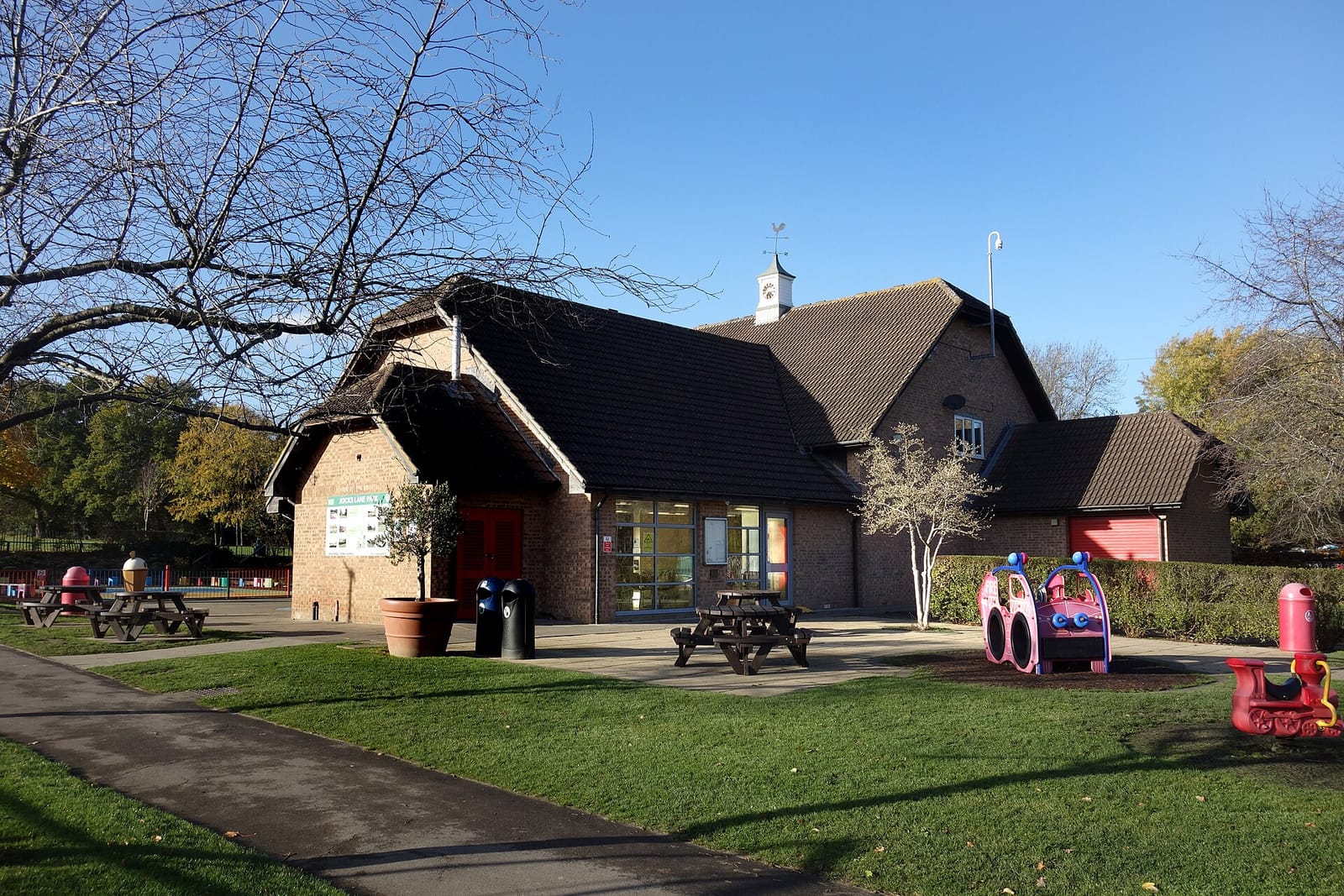 Jocks Lane Park Cafe & Pavilion photo 7