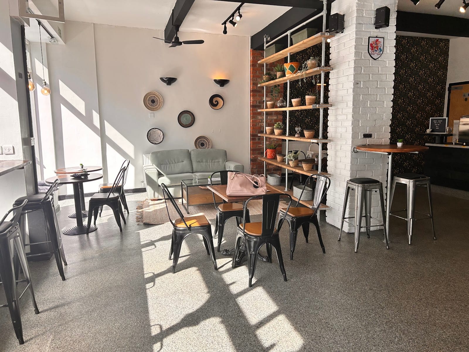 The Link Coffee House (Compassion Network UK)