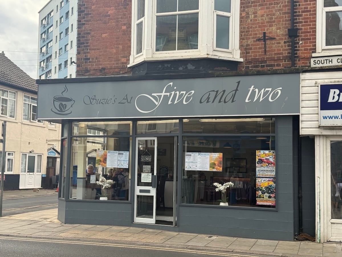 Five & Two Cafe
