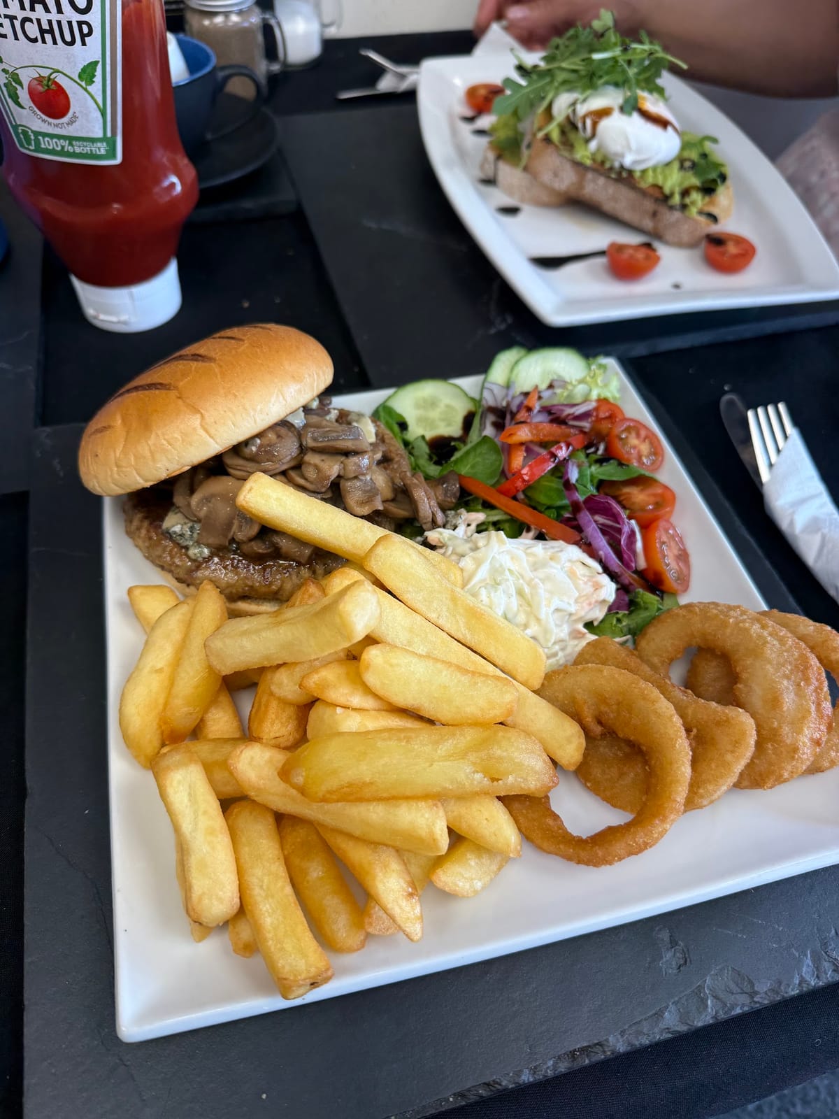 Carmens Cafe