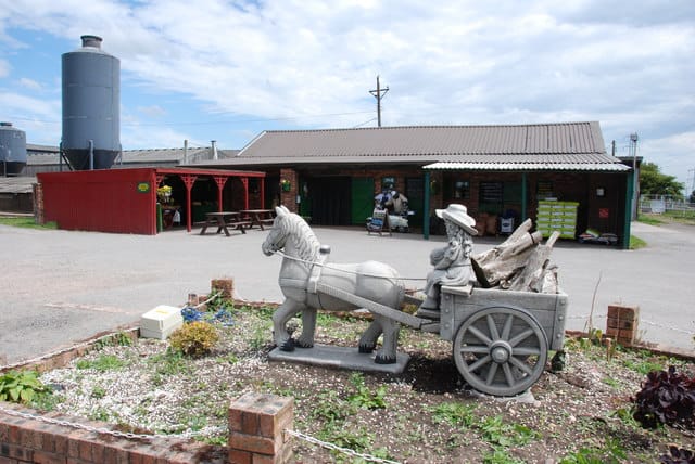 Bradshaw's Farm Shop & Café