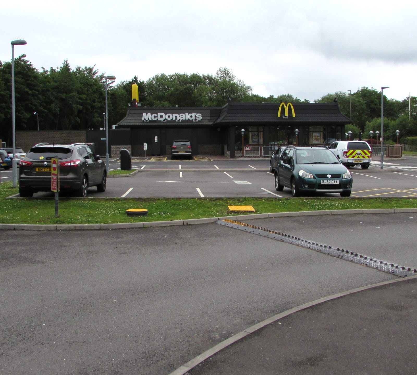 Costa Coffee Drive Thru photo 3