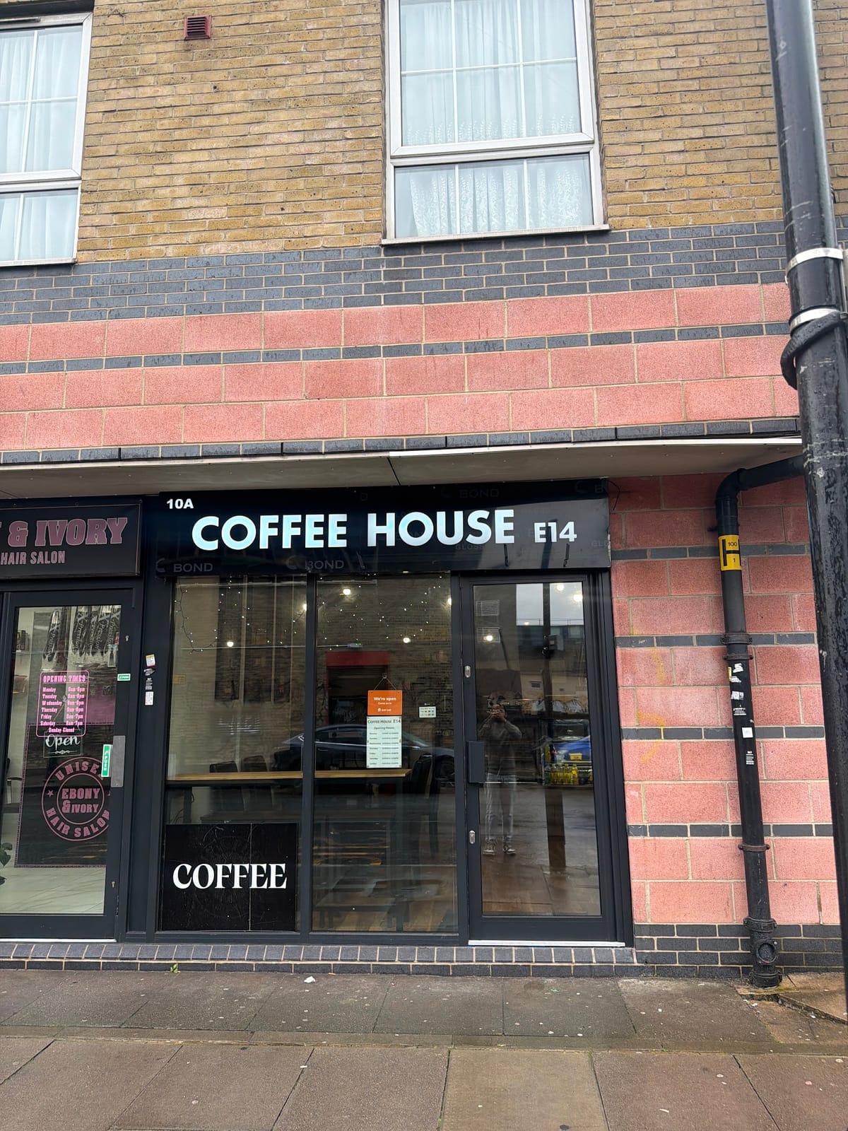 Coffee House E14