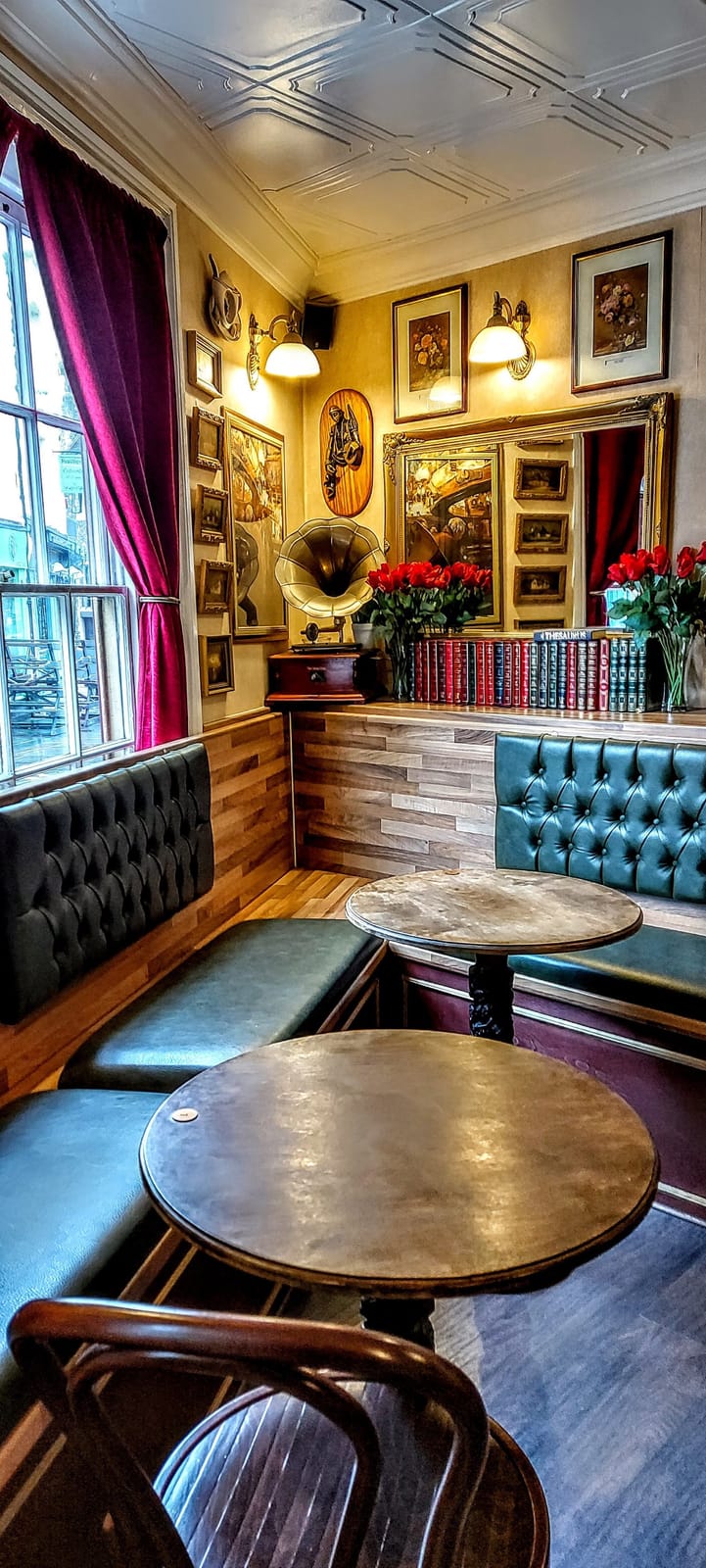 Café Turquoise
