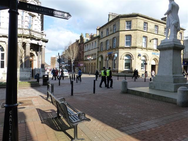 Marks & Spencer photo 4
