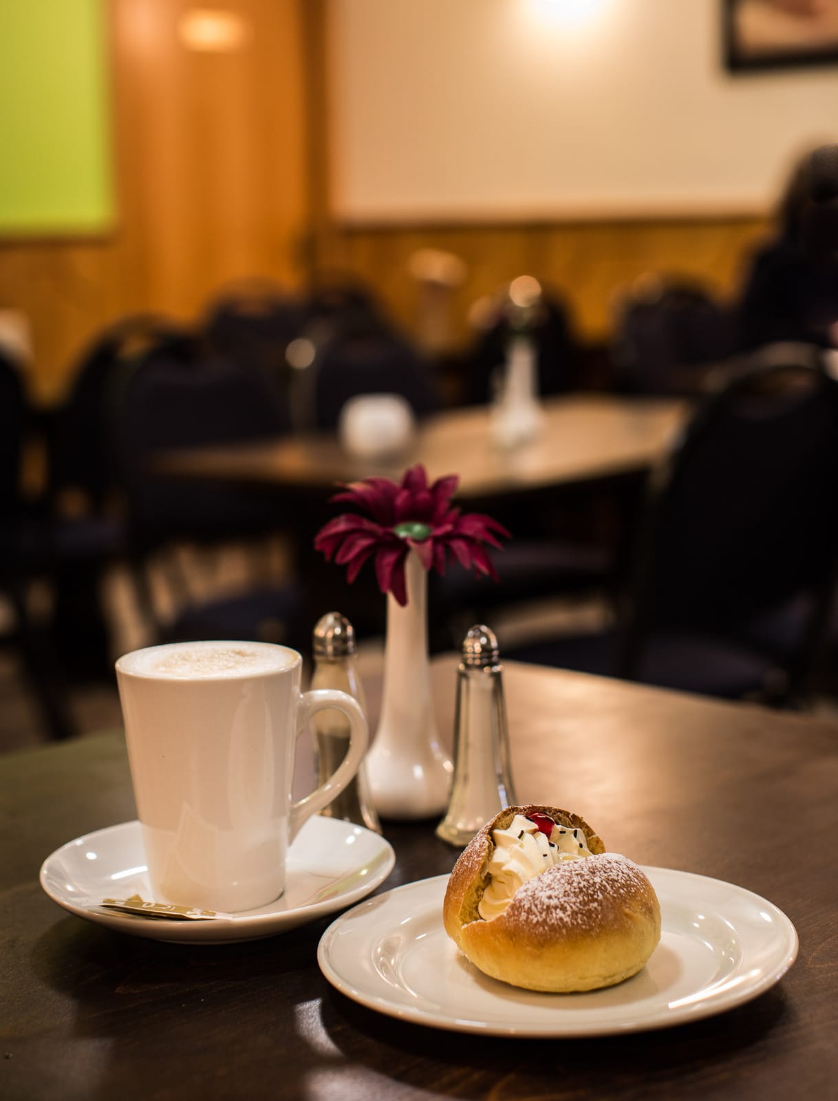 Delacys Cafe