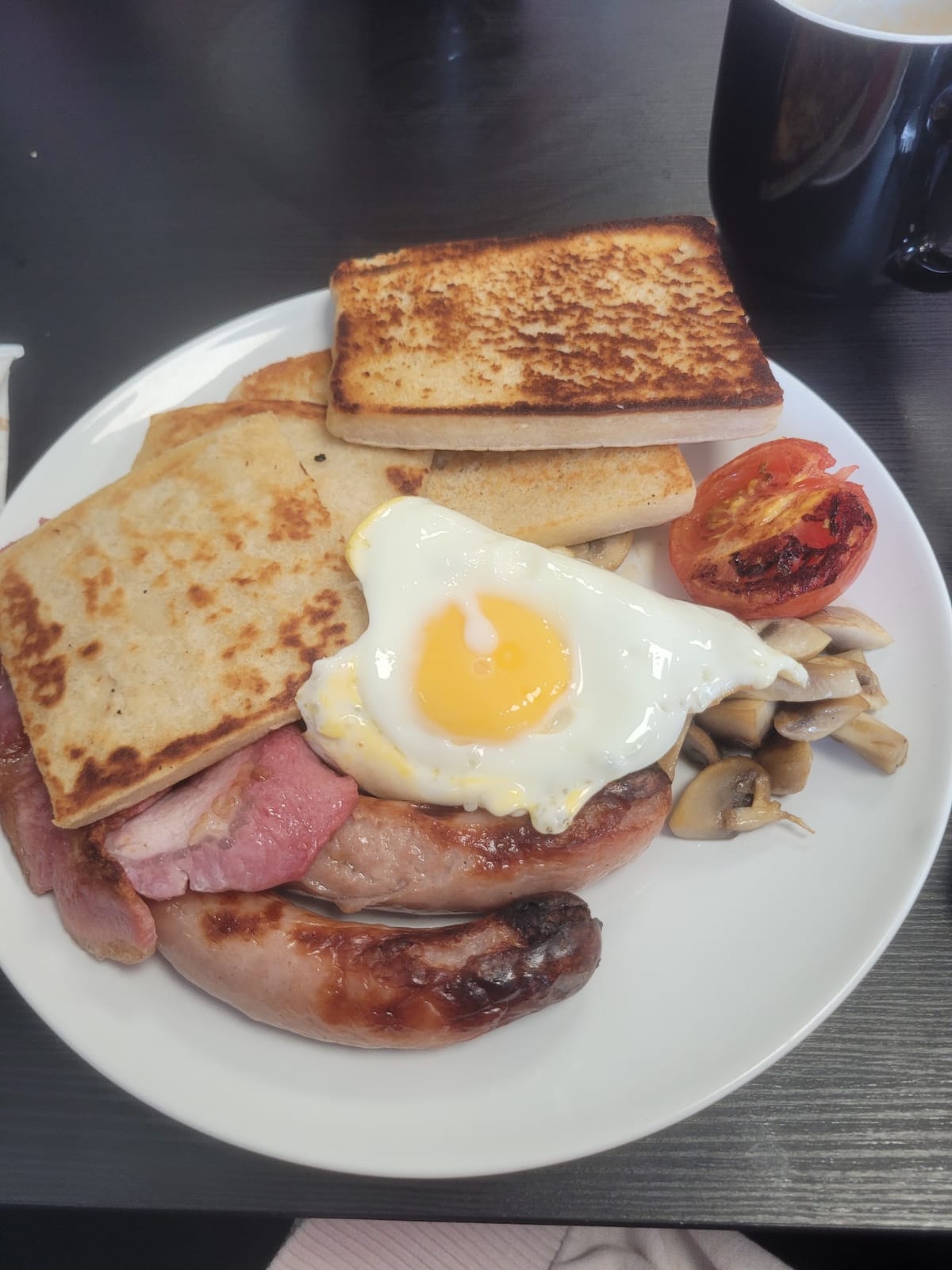 @7 bistro/cafe