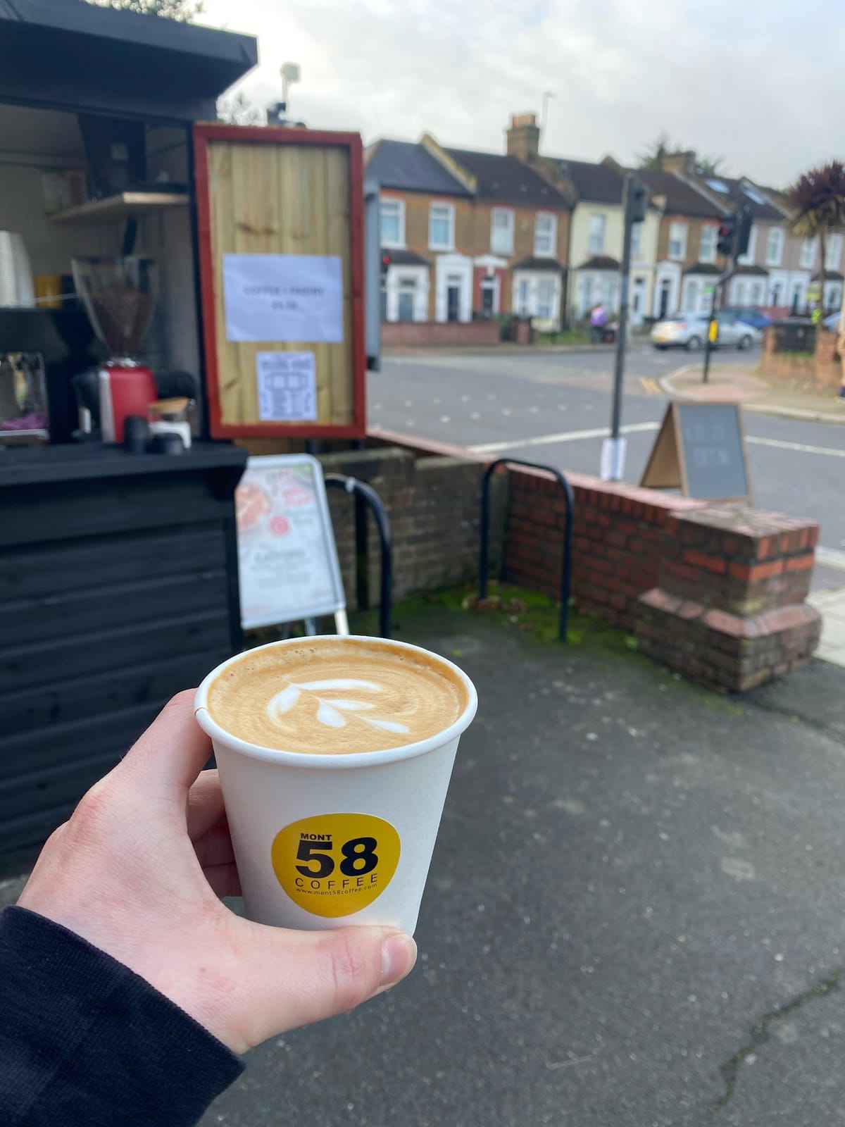 Mont58 Coffee Hut