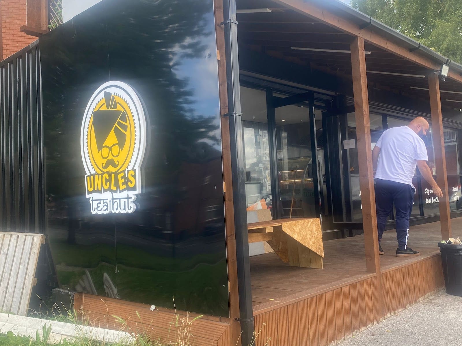 Uncle's Tea Hut