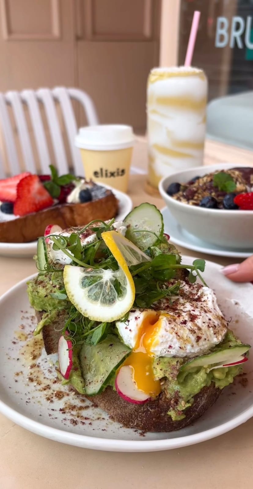 Elixis – Brunch Cafe Gloucester Road South Kensington photo 4