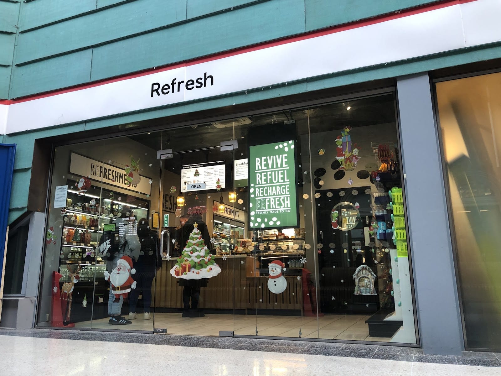 Refresh Cafe - Chester Station Main Concourse