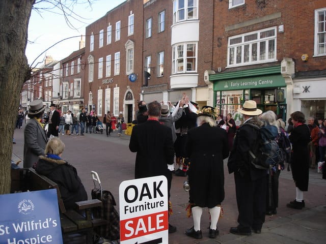 Marks & Spencer photo 3