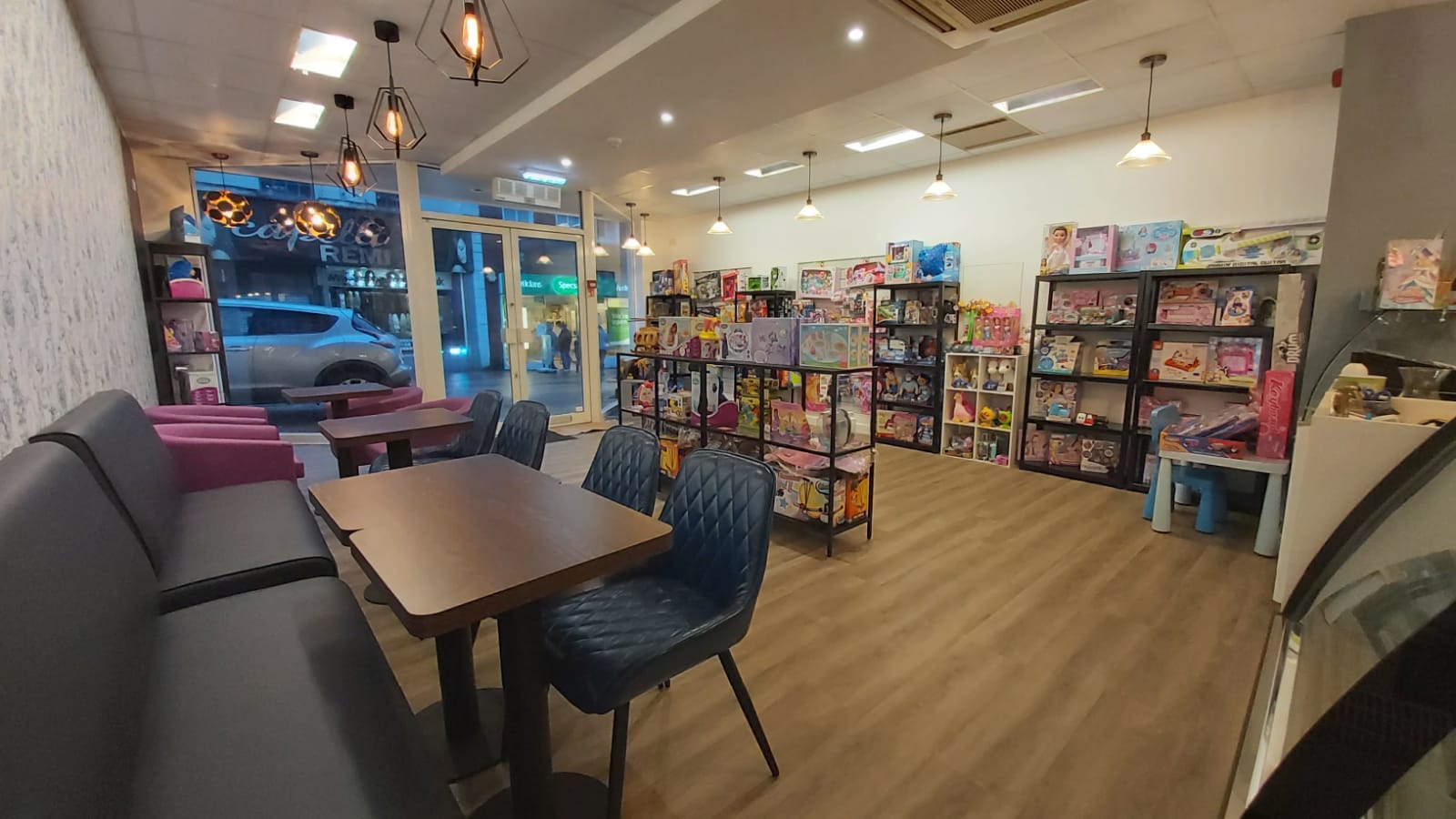 Clementine Café