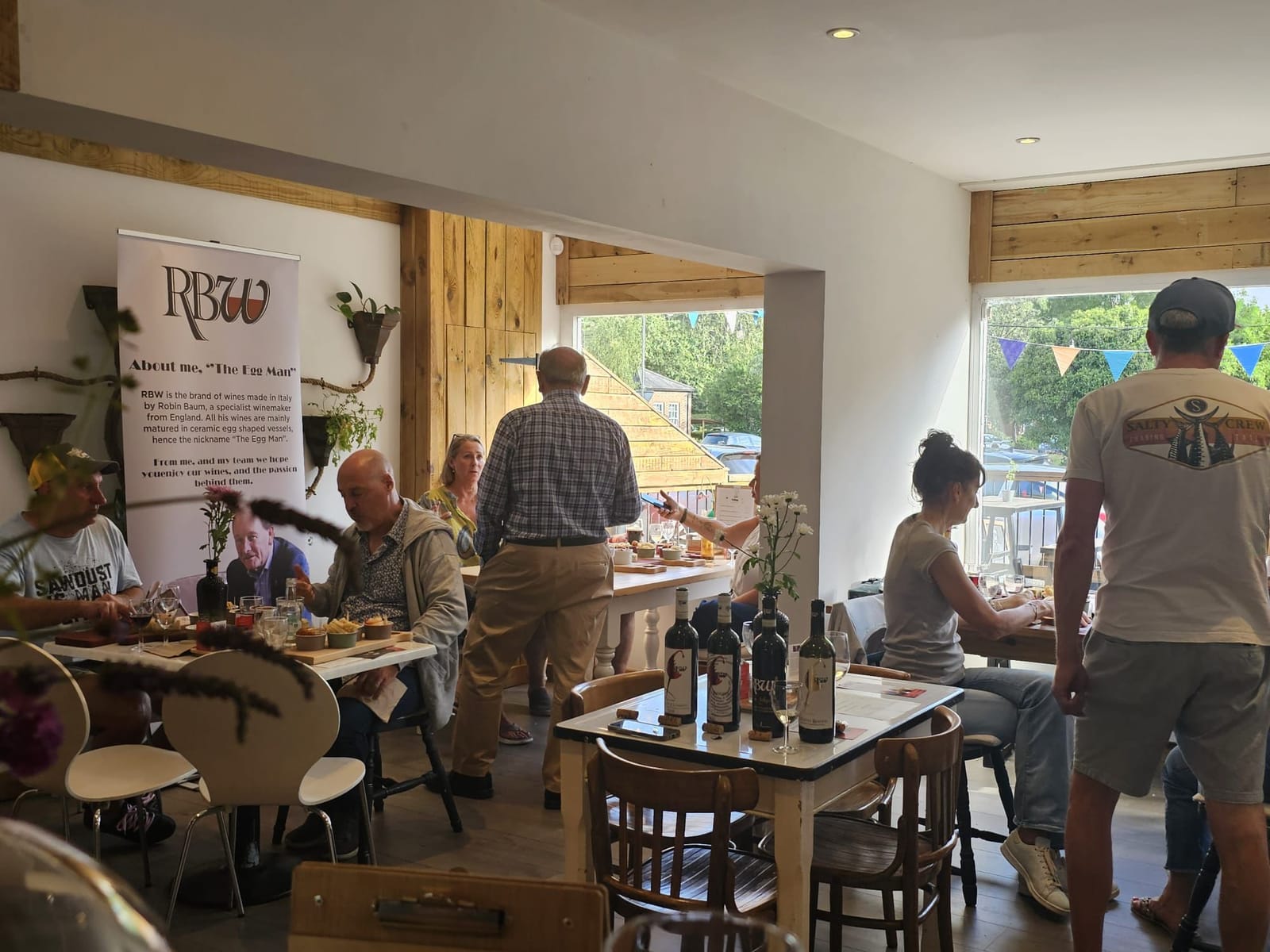 Esca Cafe Bar photo 4