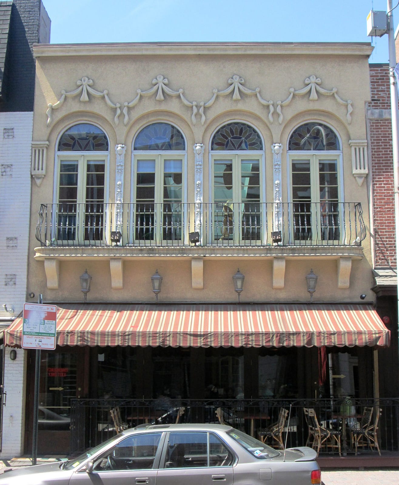 Red Parasol Cafe photo 2