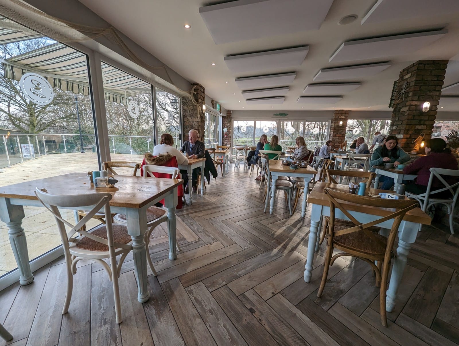 Bennett's Eggs & The Garden Coffee Lounge