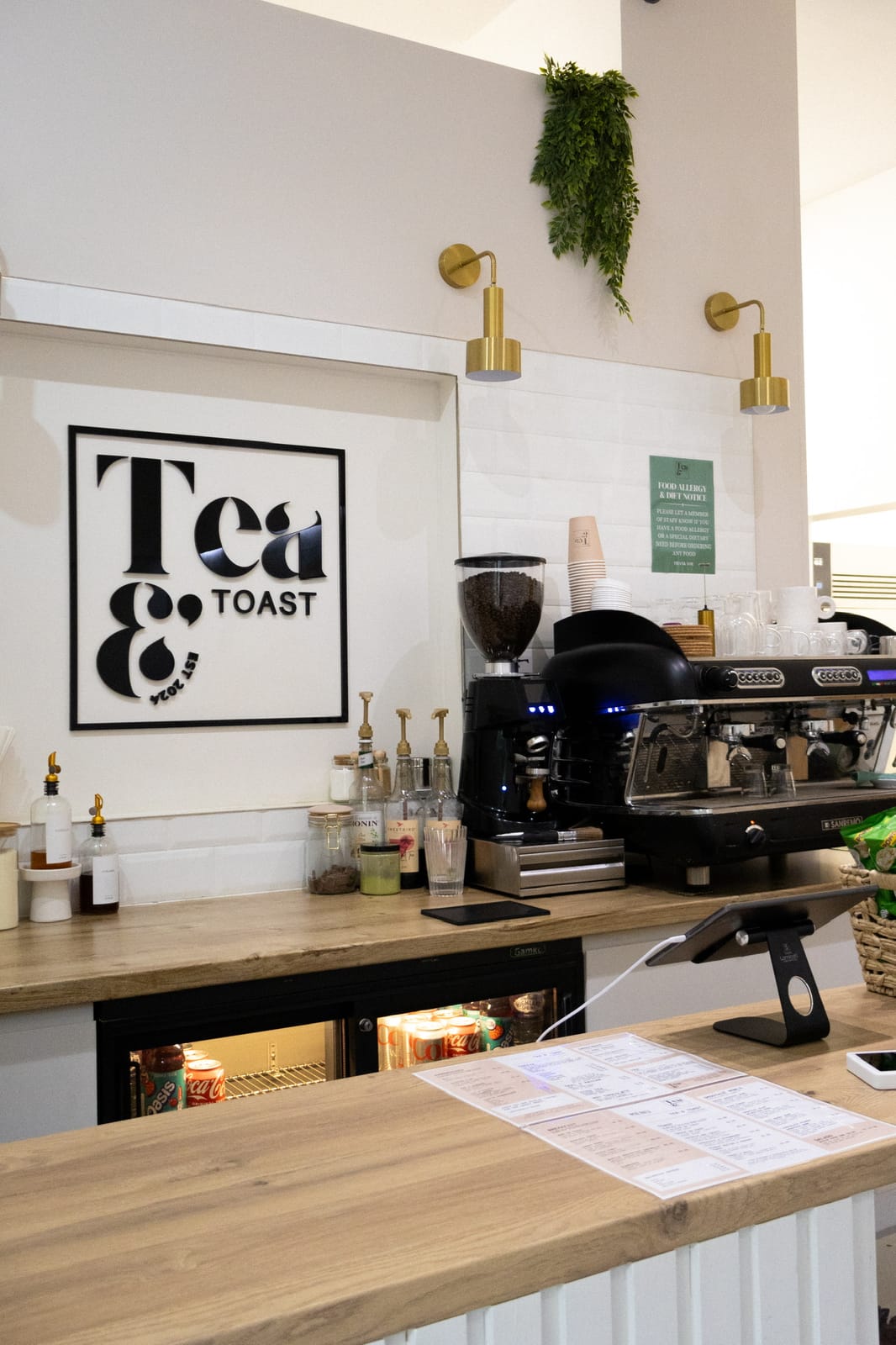 Tea & Toast
