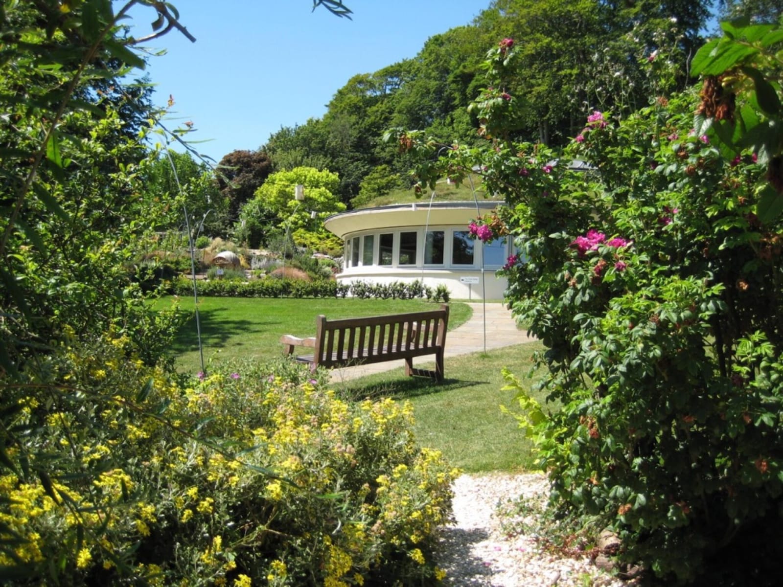 Pines Garden, Cafe & Visitor Centre