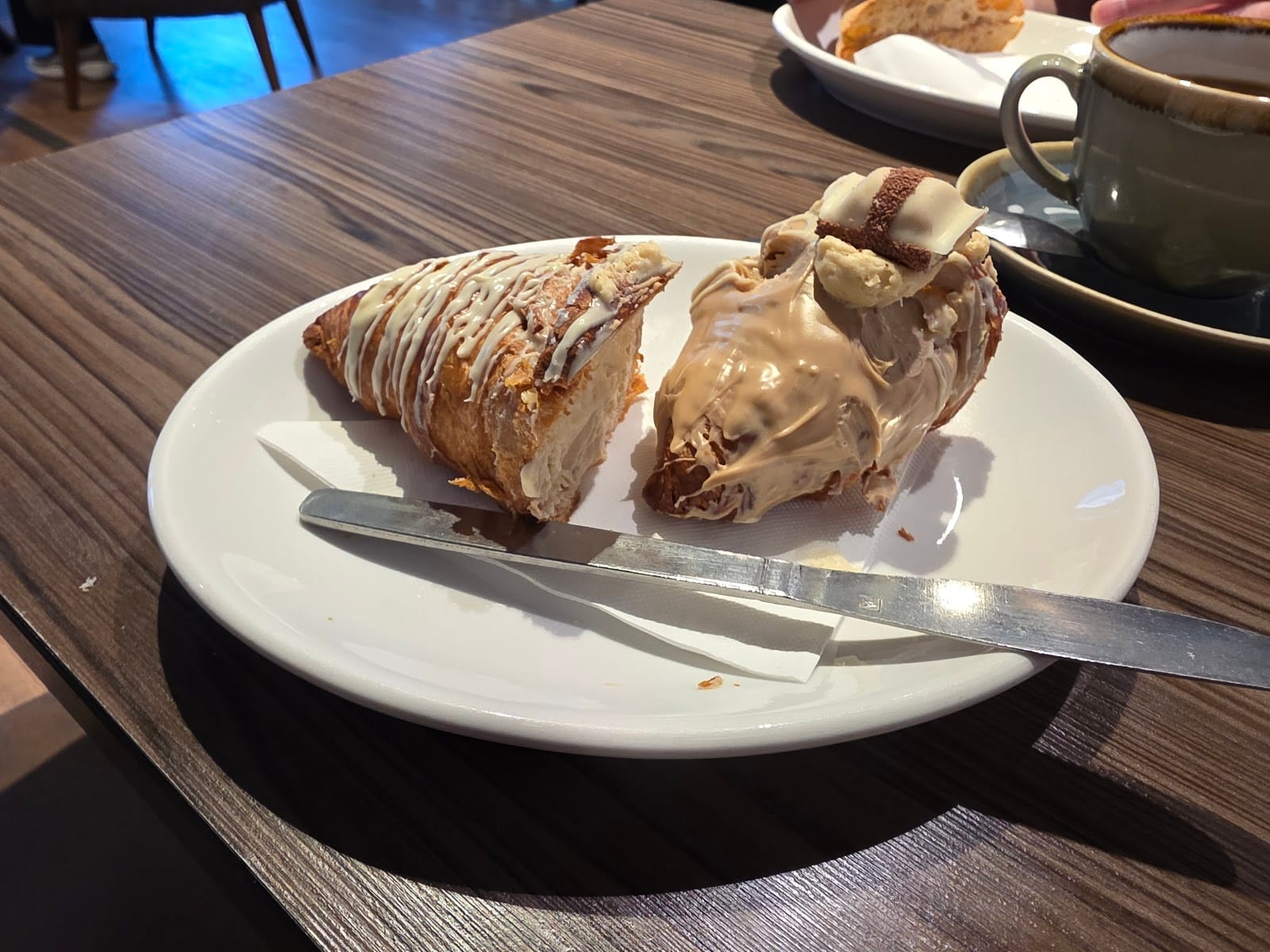 NORAHS Cafe & Wine Bar