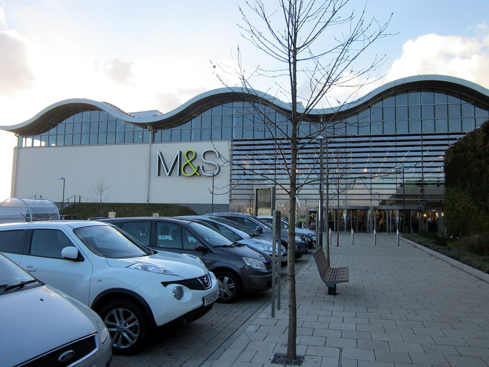 Marks & Spencer photo 2
