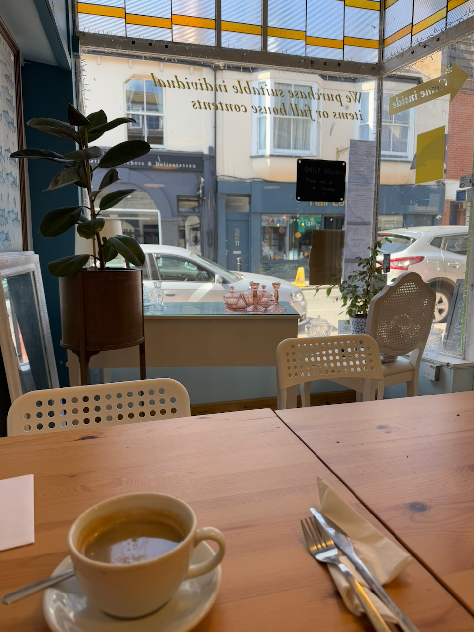 Budleigh Village Emporiam & Cafe