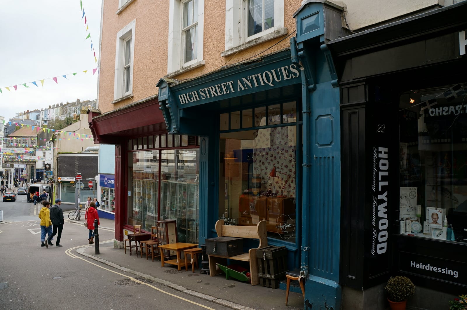Starglazers Pottery Painting Cafe photo 4