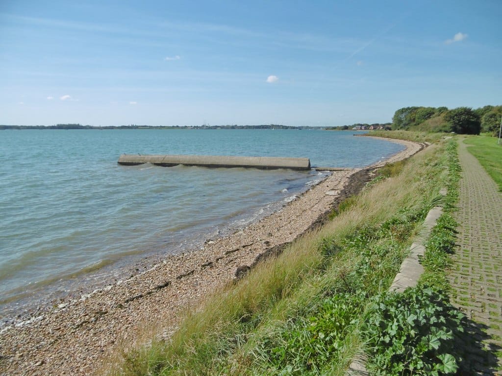84 by the shore photo 2
