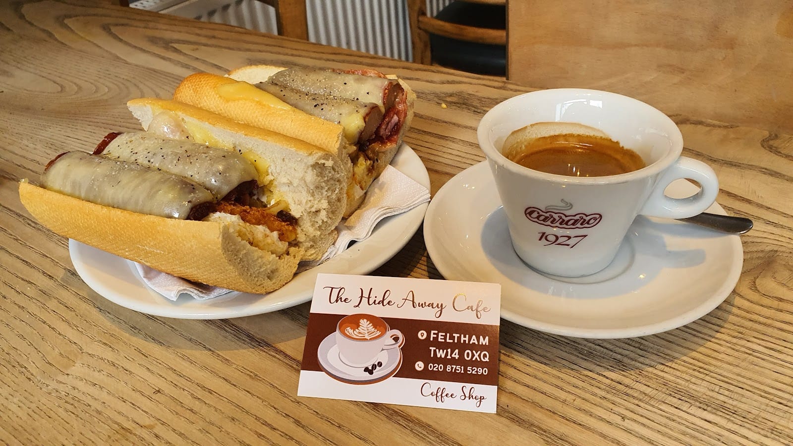 Hide away cafe