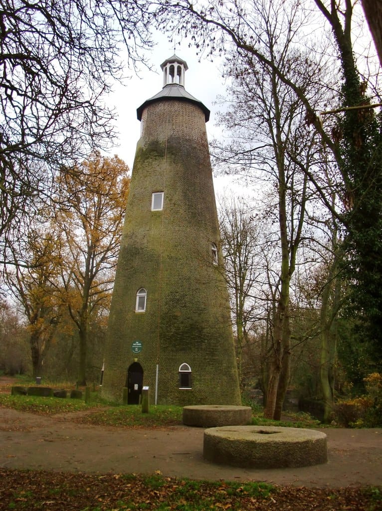 River Crane Brick (Shot) Tower & Cafe photo 11