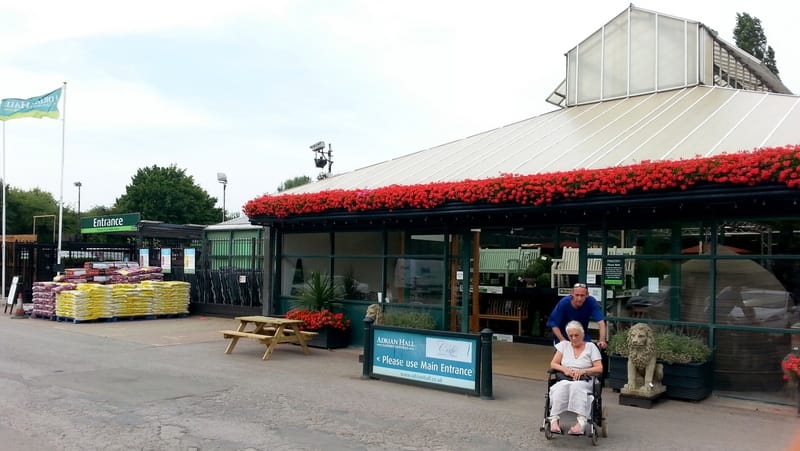 The Gardening Club at Adrian Hall - Feltham photo 4