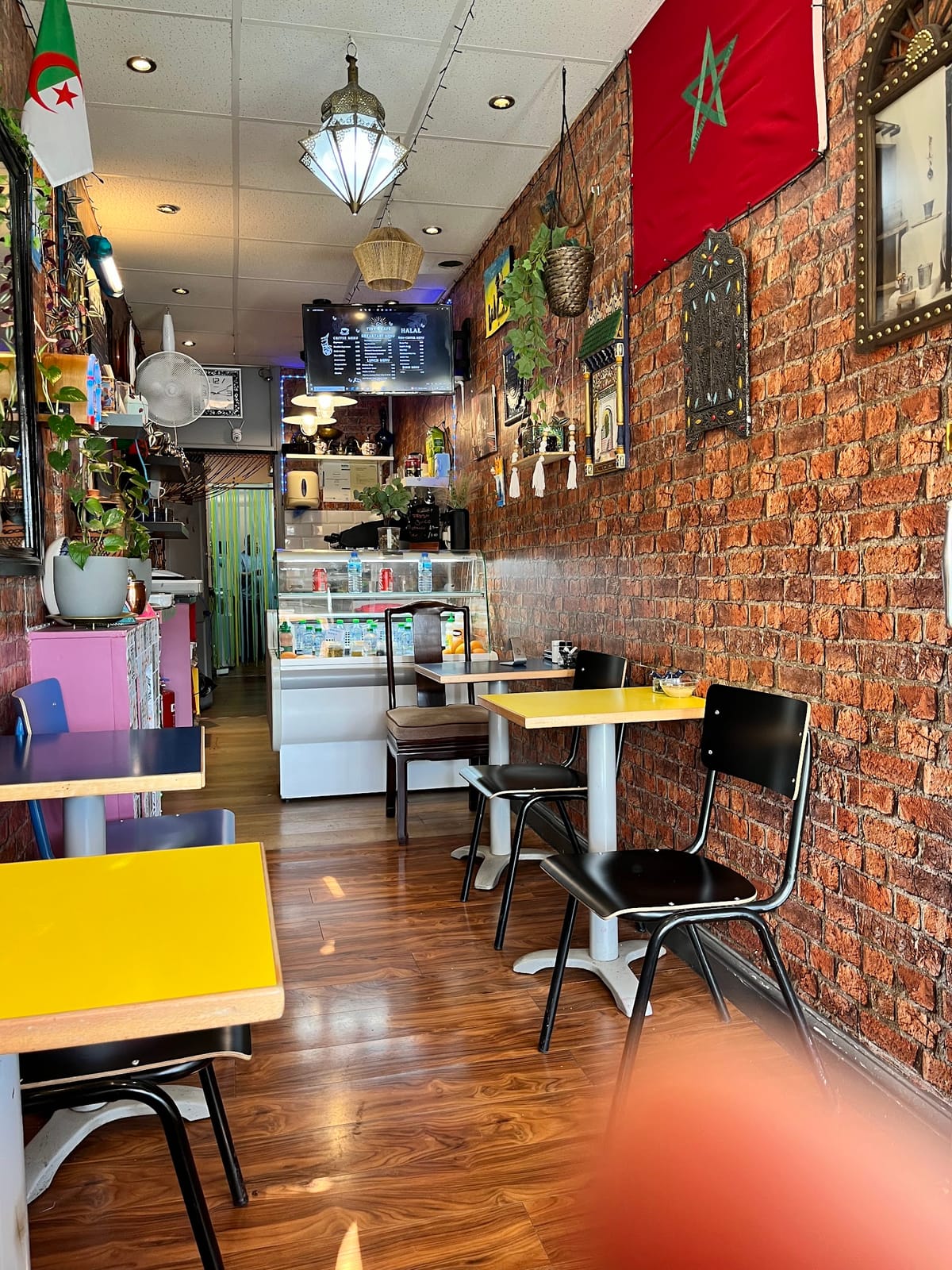 Tiny’s Cafe