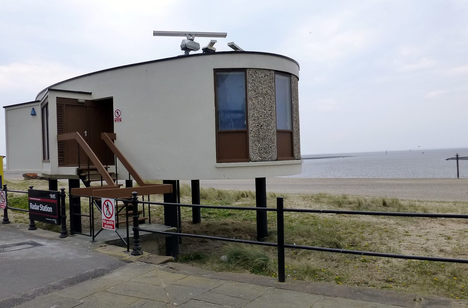 Fleetwood Beach Kiosk photo 3