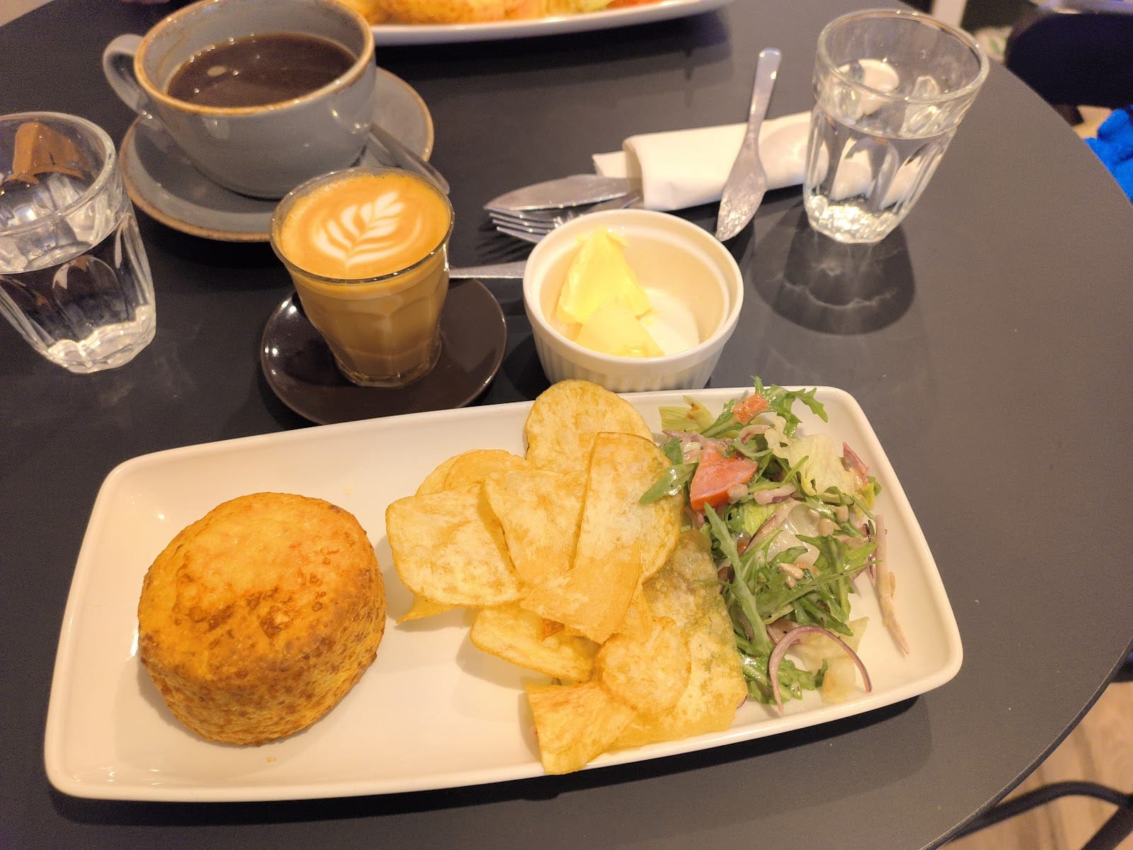 Cafe Leat