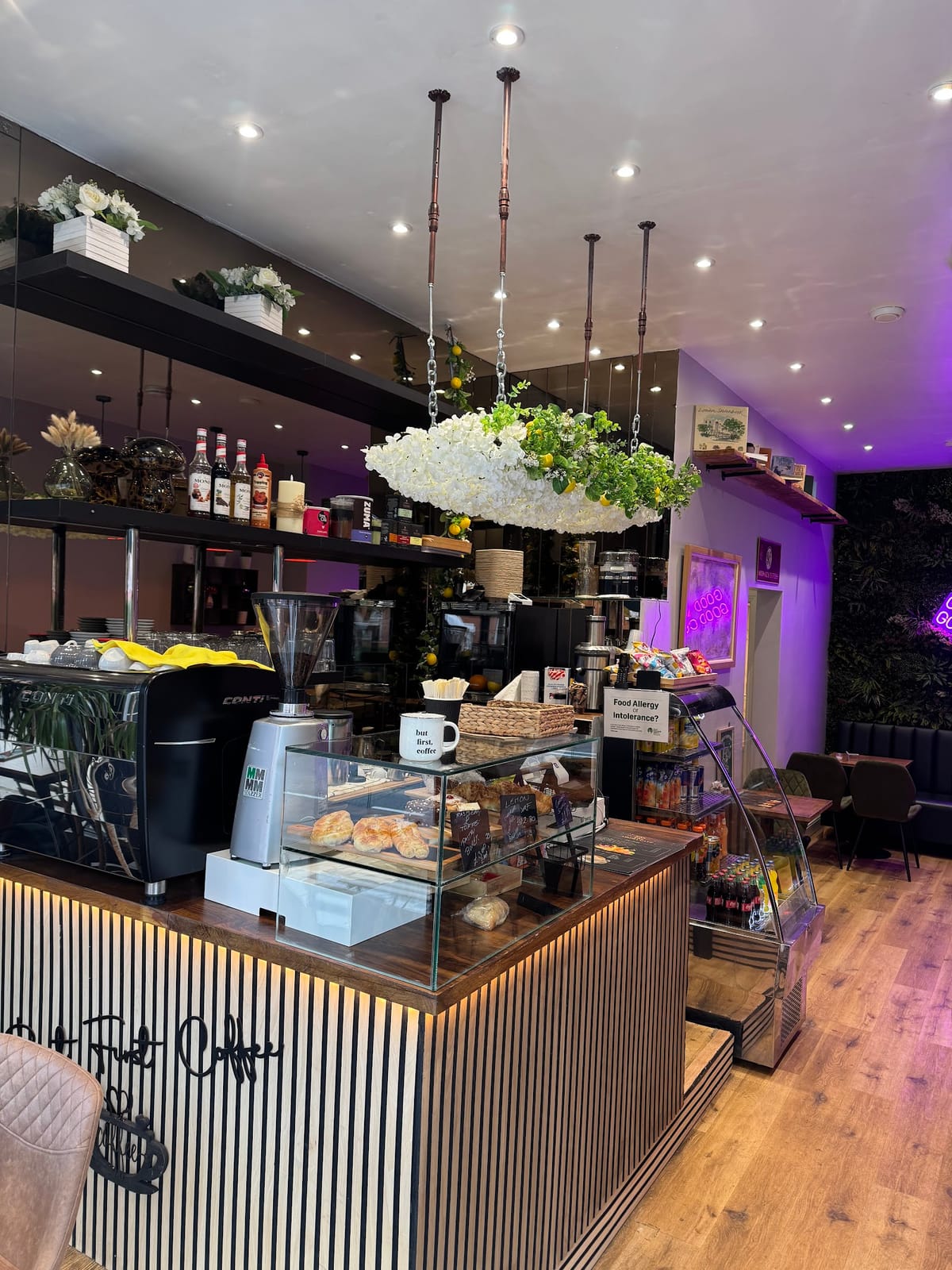 SW6 Aroma Cafe