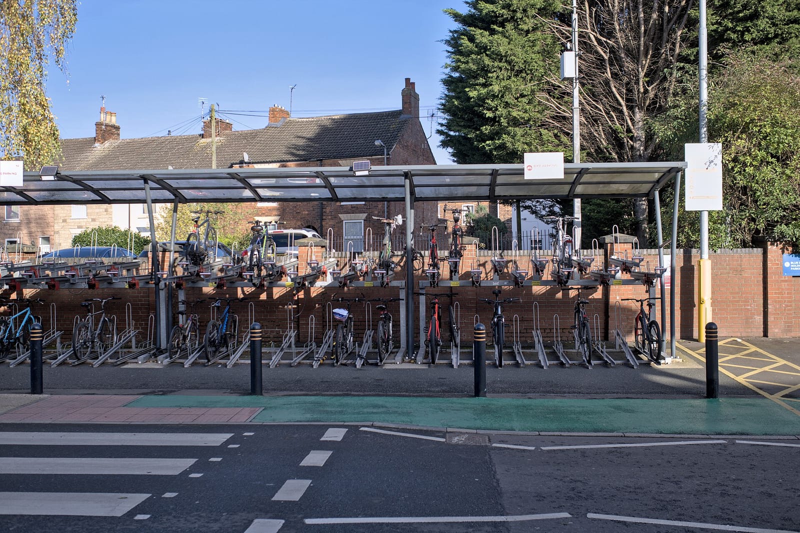 Starbucks Coffee, Grantham Station