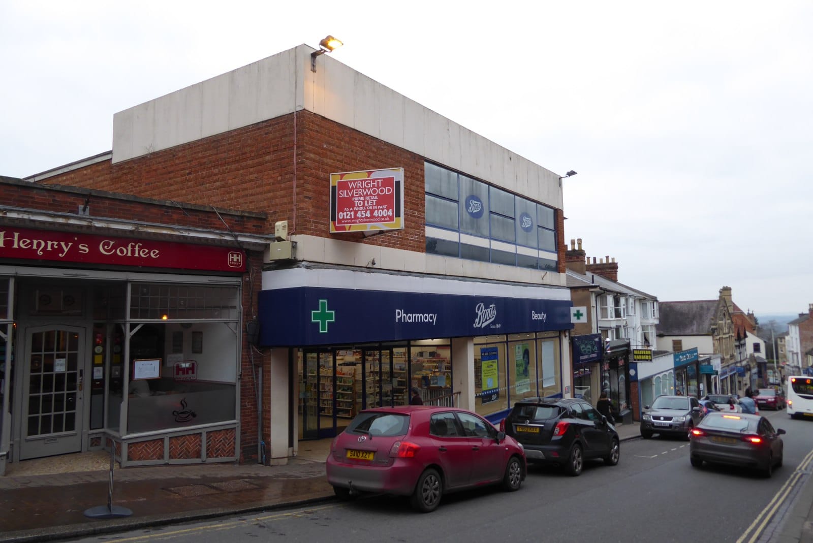Henrys Cafe photo 4