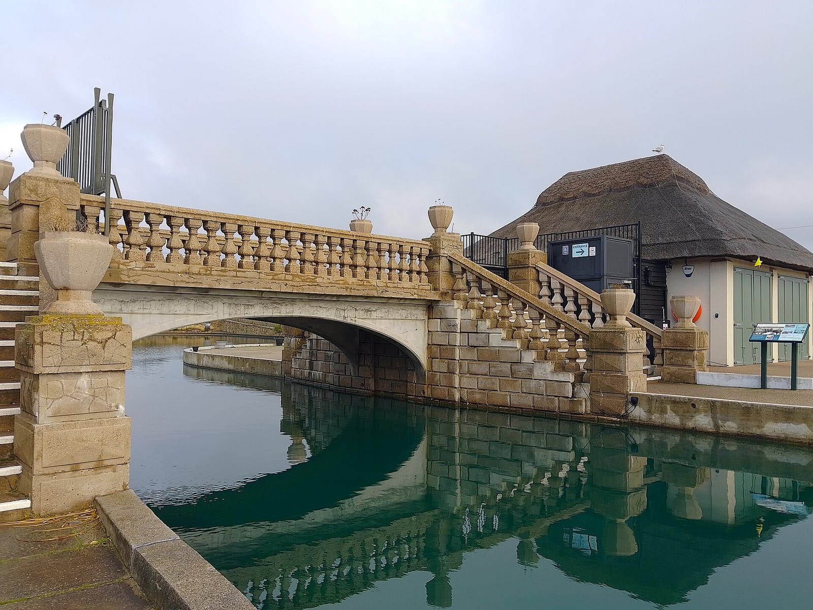 The Little Venetian Cafe and Boating Lake photo 3