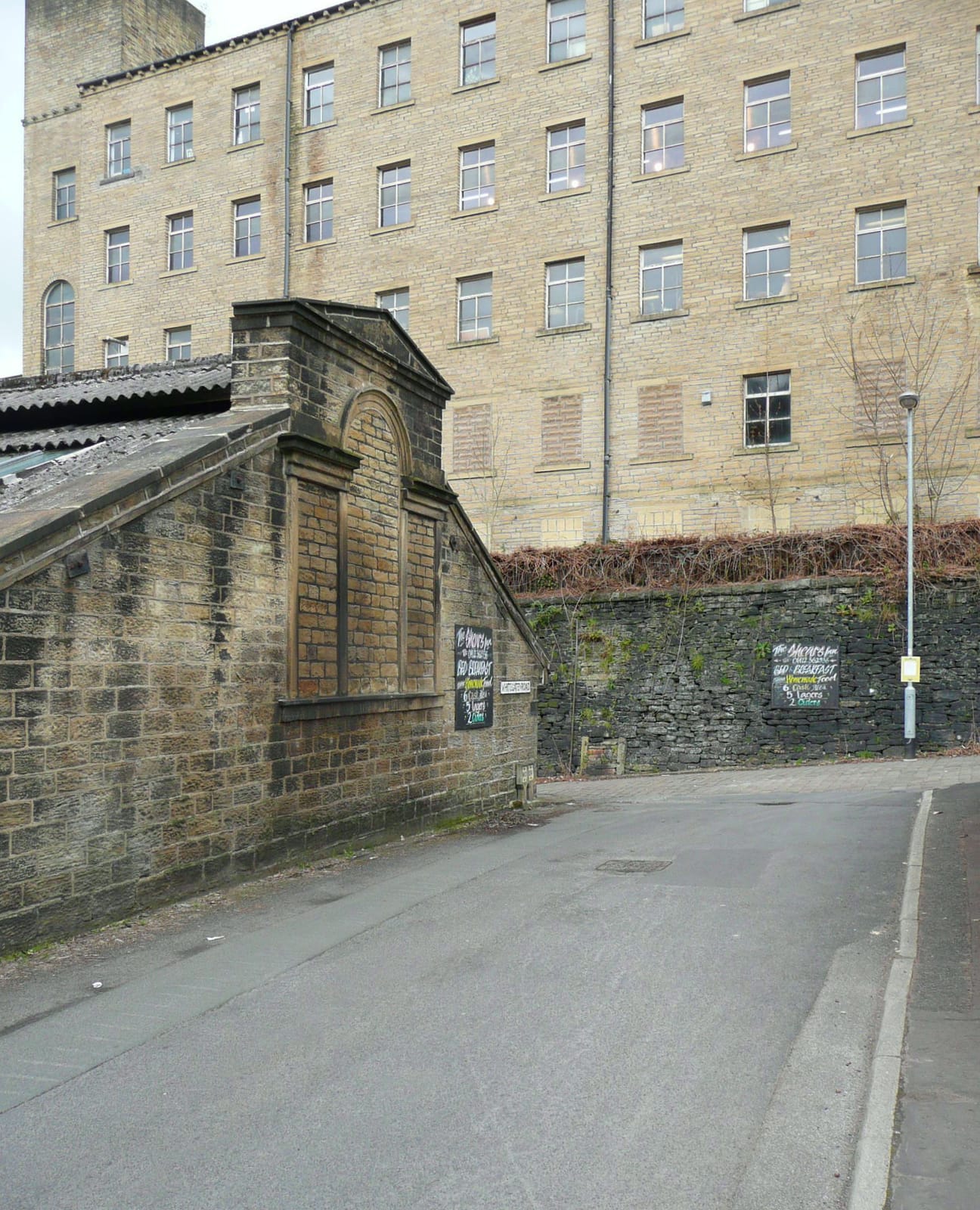 Crave Cafe and Tea Rooms photo 3
