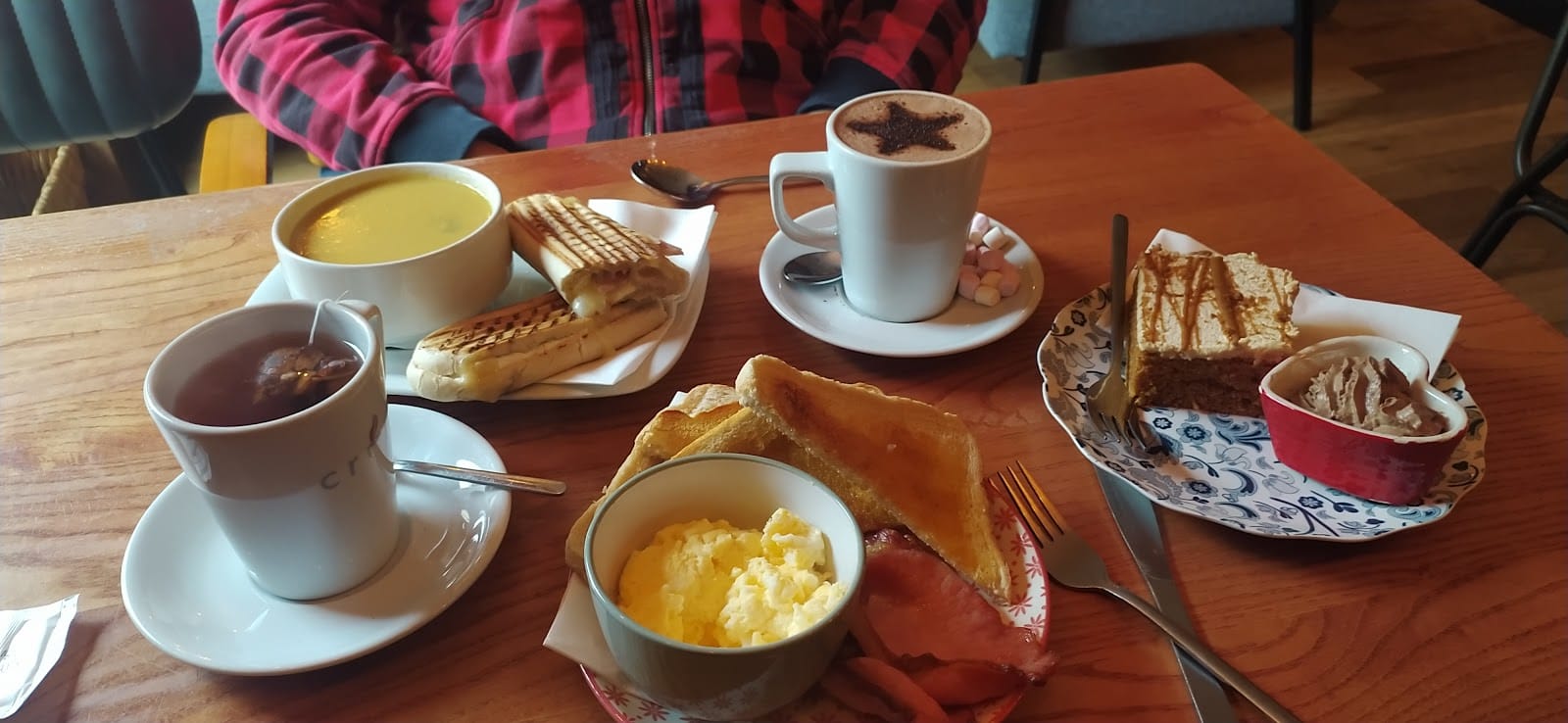 Crema Café
